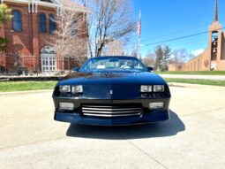 
										1989 Chevrolet Camaro RS Black Convertible 5.0 full									