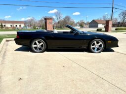 
										1989 Chevrolet Camaro RS Black Convertible 5.0 full									