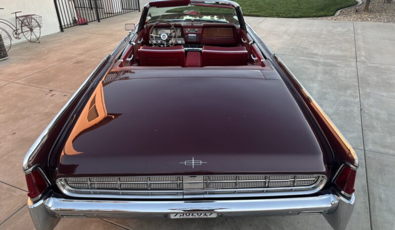 
								1963 Lincoln Continental Convertible full									