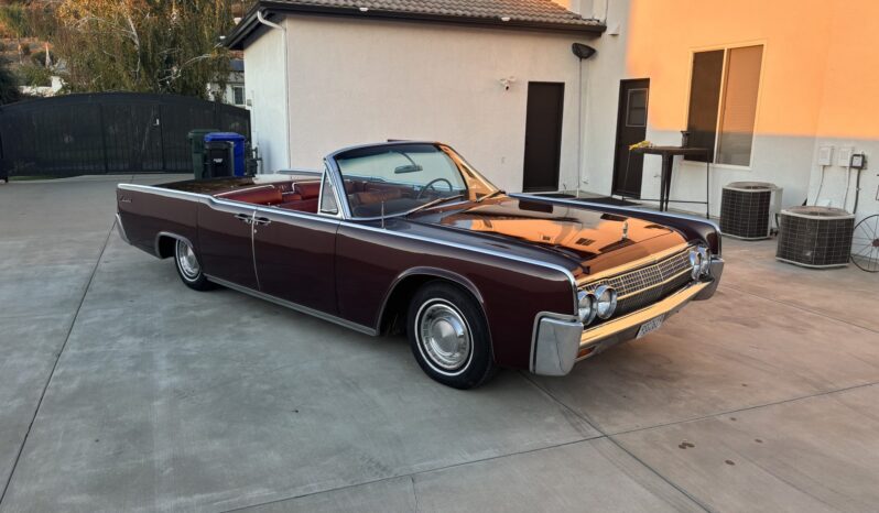 
								1963 Lincoln Continental Convertible full									