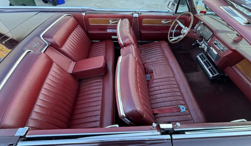
								1963 Lincoln Continental Convertible full									