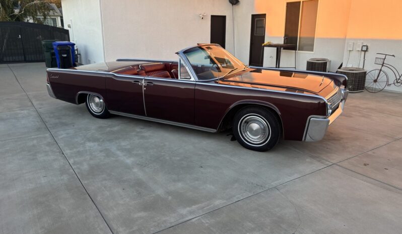
								1963 Lincoln Continental Convertible full									
