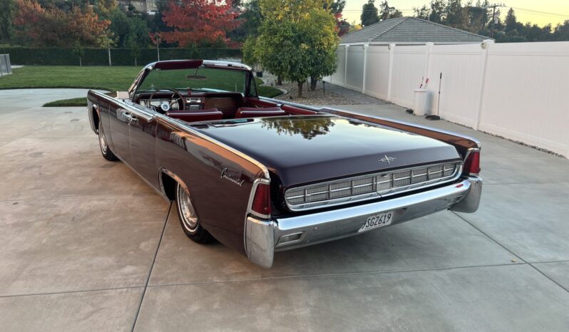 
								1963 Lincoln Continental Convertible full									