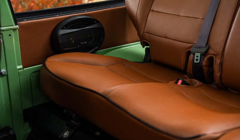 
								1987 Mercedes-Benz 240GD full									