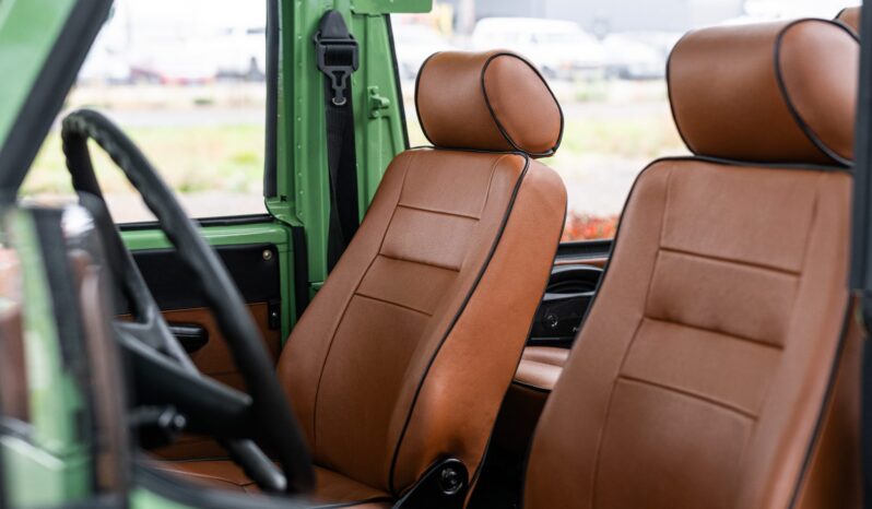 
								1987 Mercedes-Benz 240GD full									