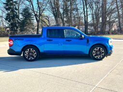 										2022 Ford Maverick Blue 2.0 Liter Automatic full									