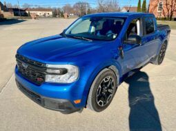 										2022 Ford Maverick Blue 2.0 Liter Automatic full									