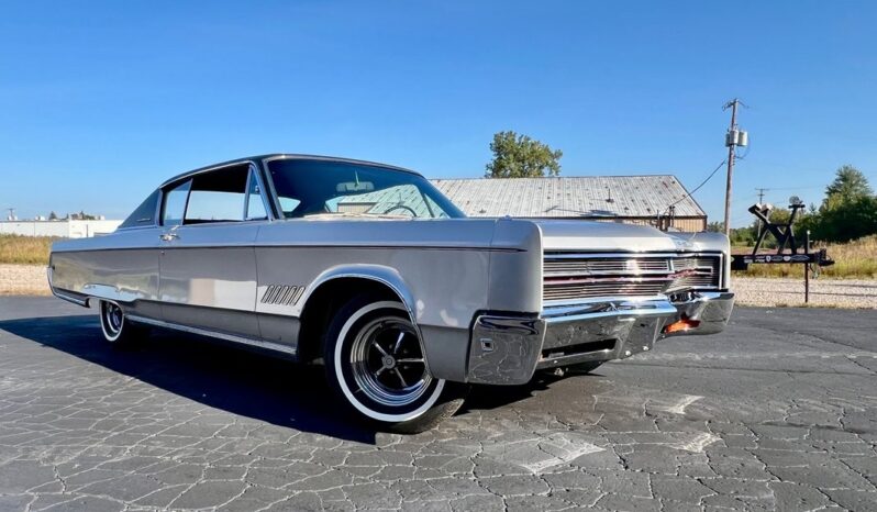 								1968 Chrysler 300 440CI 4BBl V8 full									
