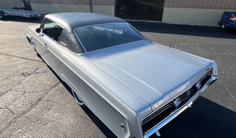 								1968 Chrysler 300 440CI 4BBl V8 full									