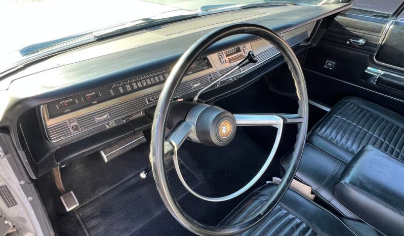 								1968 Chrysler 300 440CI 4BBl V8 full									