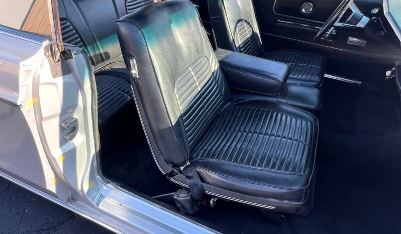 								1968 Chrysler 300 440CI 4BBl V8 full									