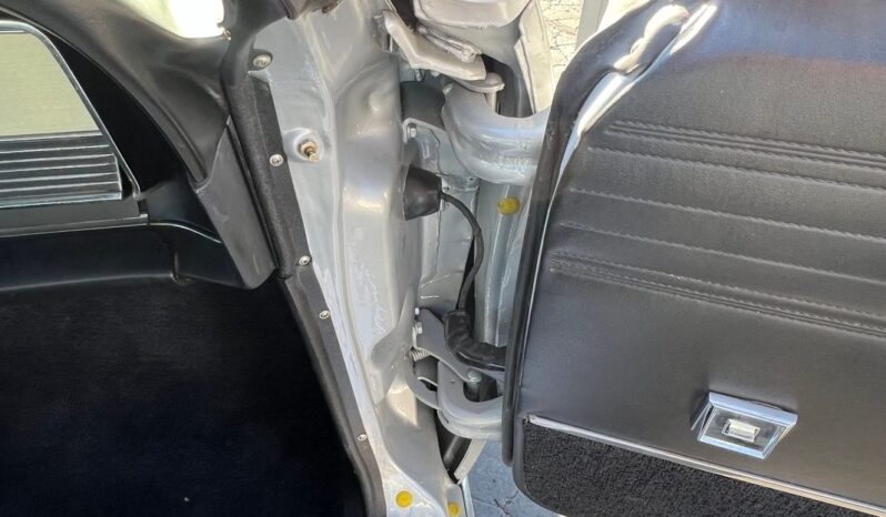 								1968 Chrysler 300 440CI 4BBl V8 full									