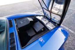 
										1971 DeTomaso Pantera full									