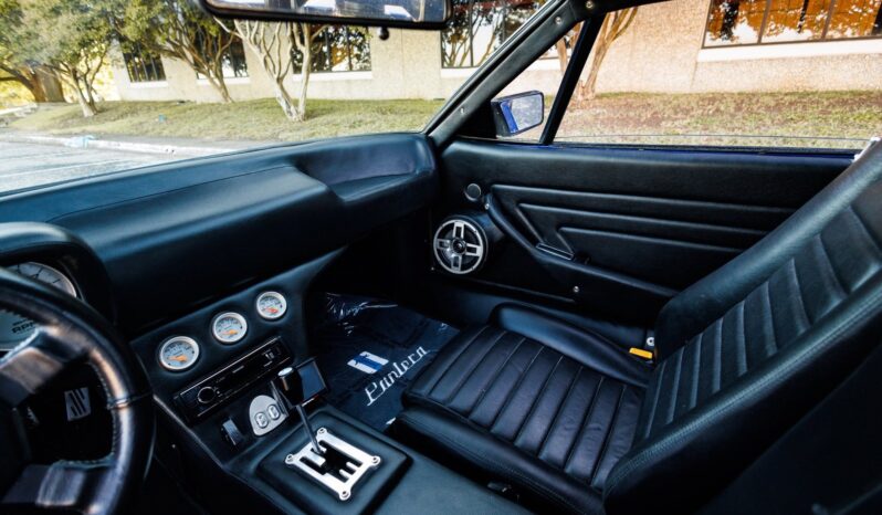 
								1971 DeTomaso Pantera full									