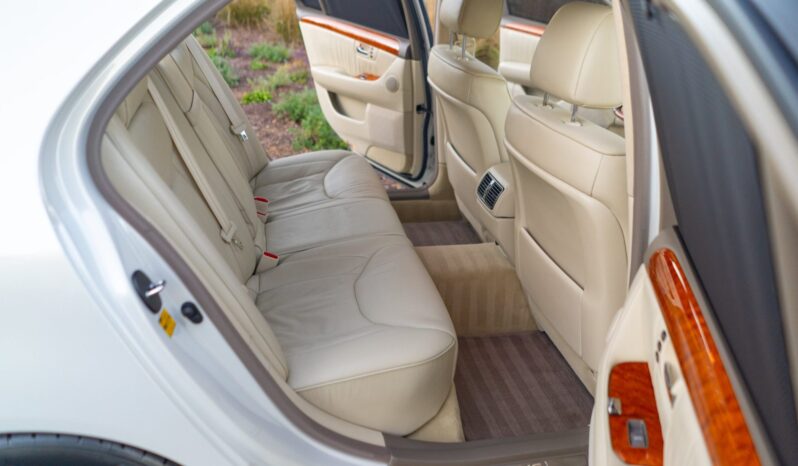 
								2005 Lexus LS430 Ultra Luxury Package full									