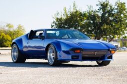 
										1971 DeTomaso Pantera full									
