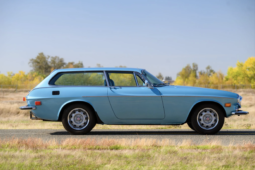 
										1973 Volvo 1800ES 4-Speed full									