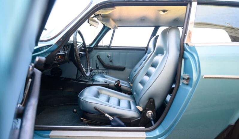 
								1973 Volvo 1800ES 4-Speed full									