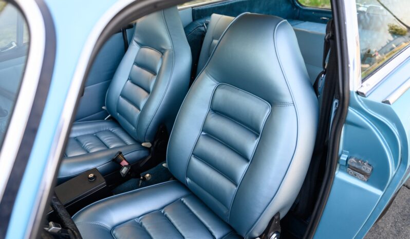 
								1973 Volvo 1800ES 4-Speed full									