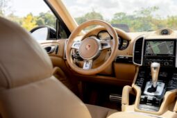 
										2014 Porsche Cayenne GTS full									