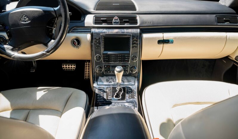 
								2008 Maybach 62S w/Partition full									