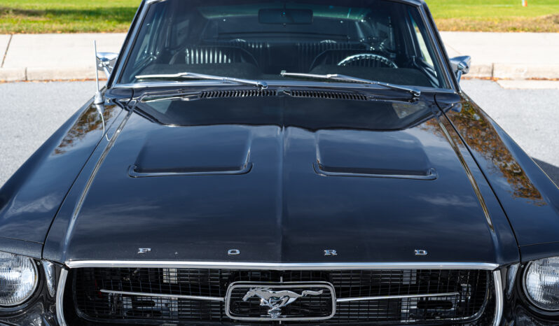 
								967 Ford Mustang Fastback S-Code full									