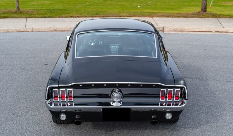 
								967 Ford Mustang Fastback S-Code full									