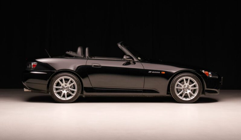 2004 Honda S2000 1