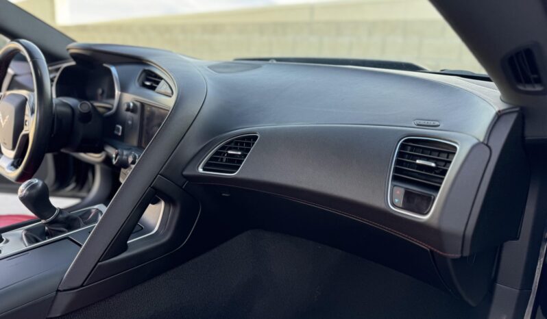 
								2016 Chevrolet Corvette Z06 Coupe 7-Speed full									