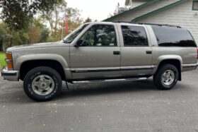 1999 Chevrolet Suburban K2500 LT 7.4L 4×4