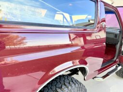 
										1991 Ford Bronco Eddie Bauer Silver full									