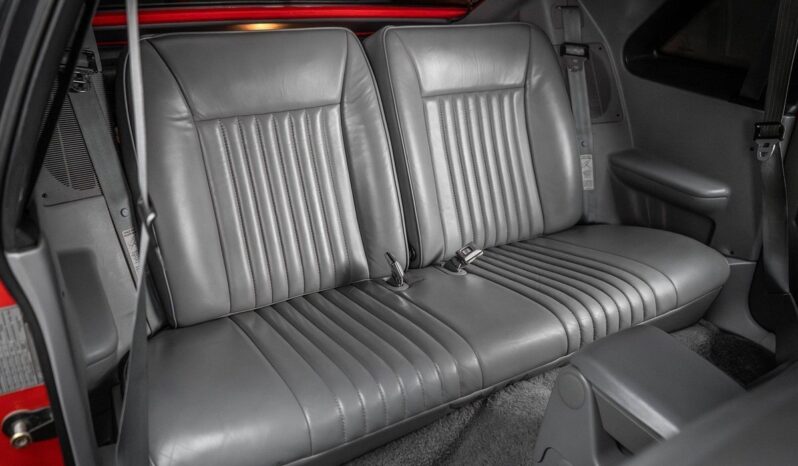 
								1993 Ford Mustang Hatchback 5.0 full									