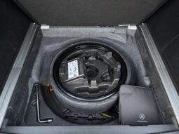 
										2009 Mercedes-Benz ML63 AMG 4MATIC full									