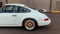 
										1990 Porsche 911 Carrera 2 Coupe 5-Speed full									