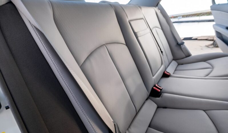 
								2008 Mercedes-Benz E350 Sport Sedan full									