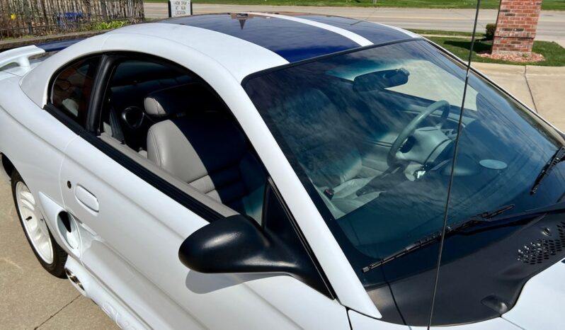 
								1997 Ford Mustang White 4.6l 5 Speed Manual full									