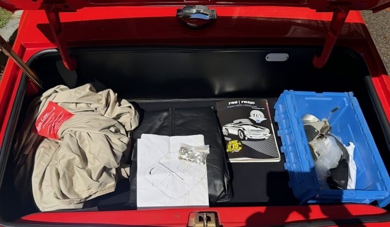 
								1976 Triumph TR6 full									