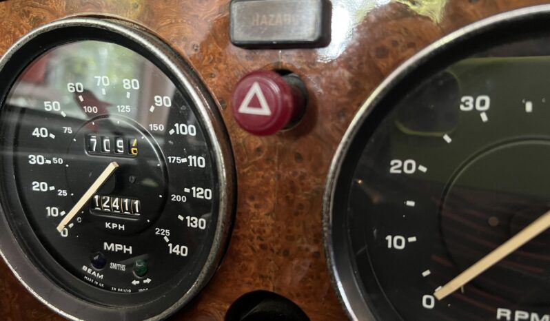 
								1976 Triumph TR6 full									