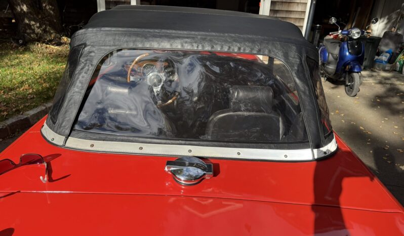 
								1976 Triumph TR6 full									