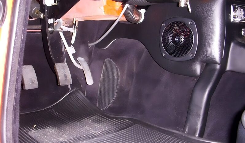 
								1976 Triumph TR6 full									