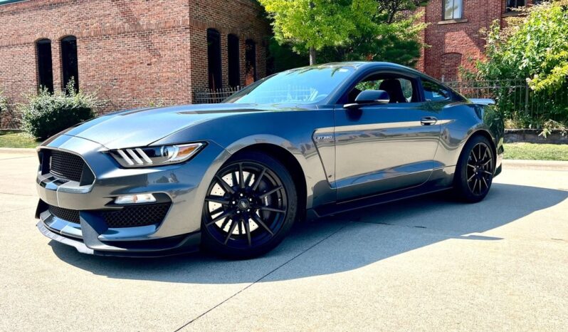 
								2017 Ford Mustang GT350 full									