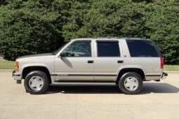 
										1999 Chevrolet Tahoe LT full									