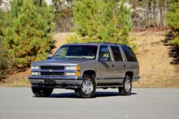 1999 Chevrolet Tahoe LT 2