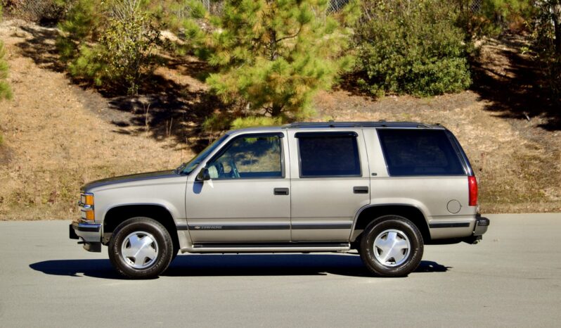 
								1999 Chevrolet Tahoe LT full									