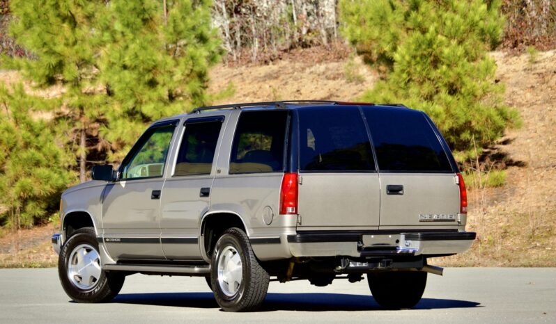 
								1999 Chevrolet Tahoe LT full									