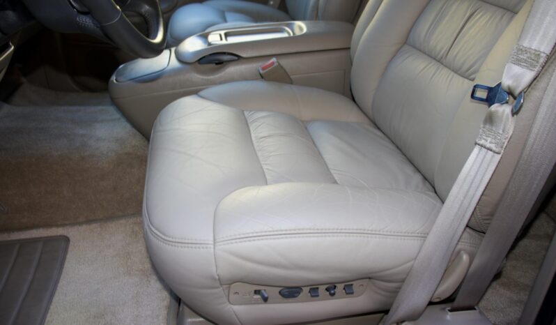 
								1999 Chevrolet Tahoe LT full									