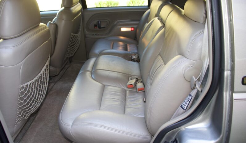 
								1999 Chevrolet Tahoe LT full									