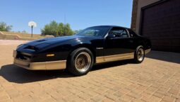 
										1985 Pontiac Firebird Trans Am 5-Speed full									