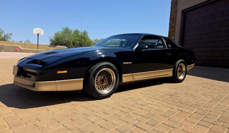 
								1985 Pontiac Firebird Trans Am 5-Speed full									