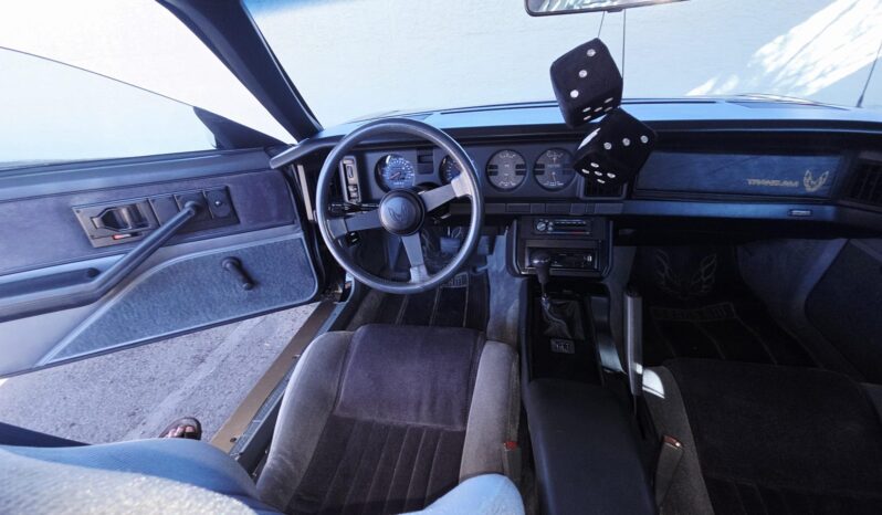 
								1985 Pontiac Firebird Trans Am 5-Speed full									